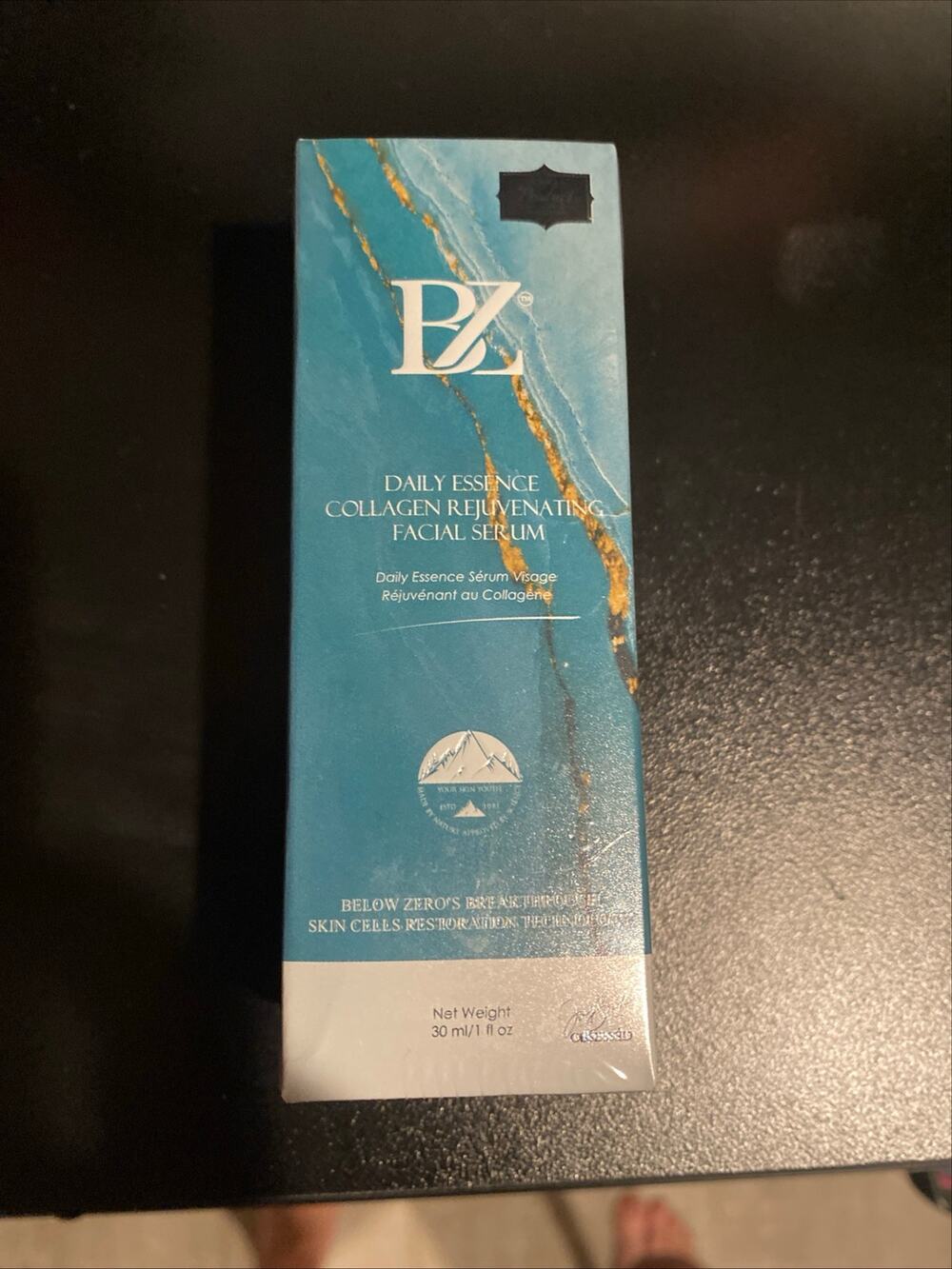 Below Zero Daily Essence Collagen Rejuvenating Facial Serum Squalane Hyaluronate